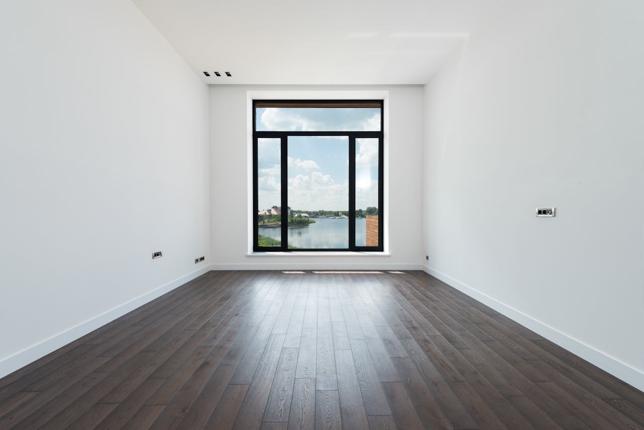 Flooring renovation project in Dubai by Stamp Technical Services, image 7