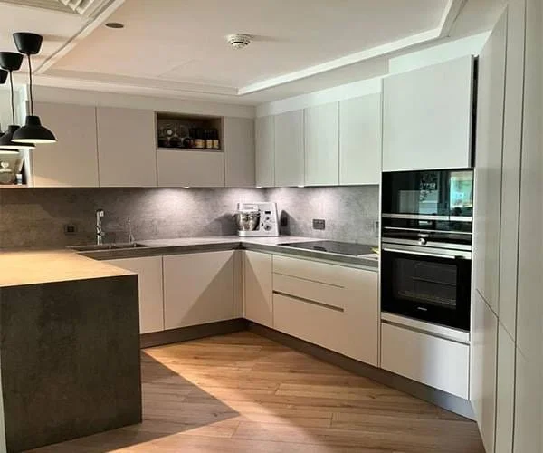 Kitchen renovation project in Dubai by Stamp Technical Services, image 5