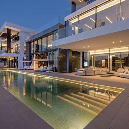 Villa renovation project in Dubai by Stamp Technical Services, image 8