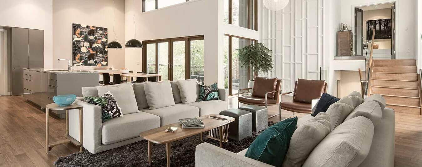 Renovated home interior in Dubai by Stamp Technical Services