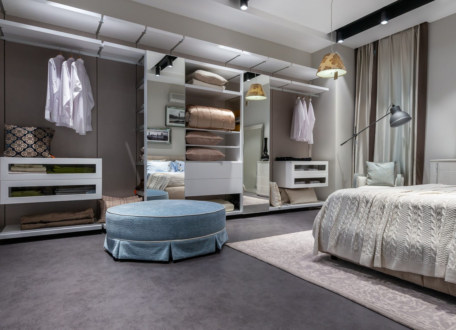 Wardrobe and cabinet project in Dubai by Stamp Technical Services, image 5
